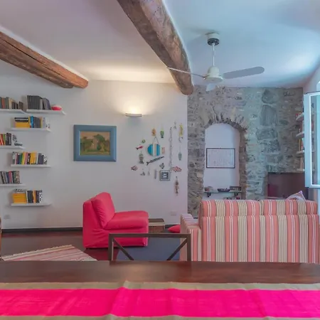 Casa Giada A Due Passi Dal Porto Di Lägenhet *