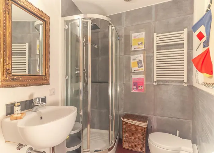 Lägenhet Casa Giada A Due Passi Dal Porto Di *